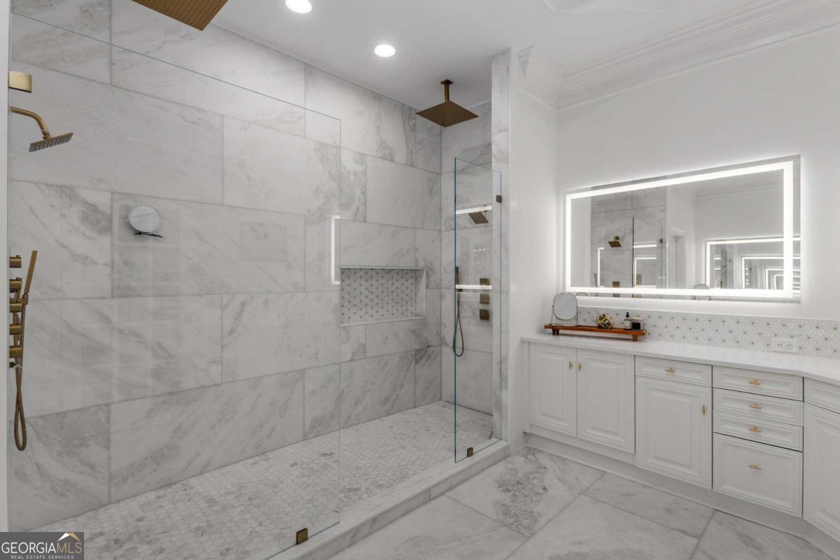 Ellard - Residential