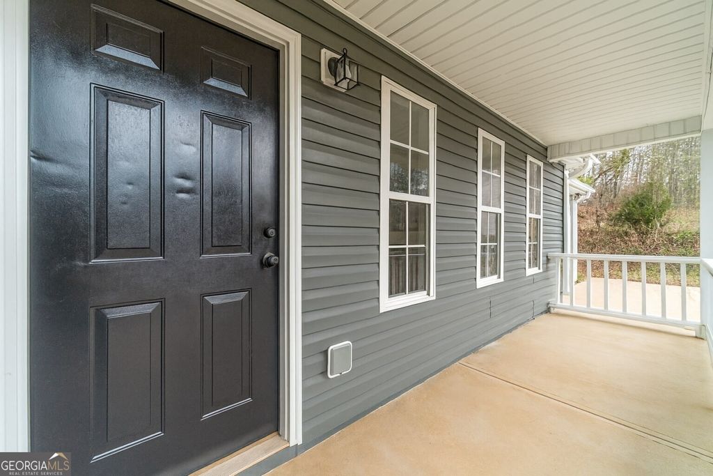 Photo of 80 Hunters Trace, Covington, GA 30014 (MLS # 10656249)