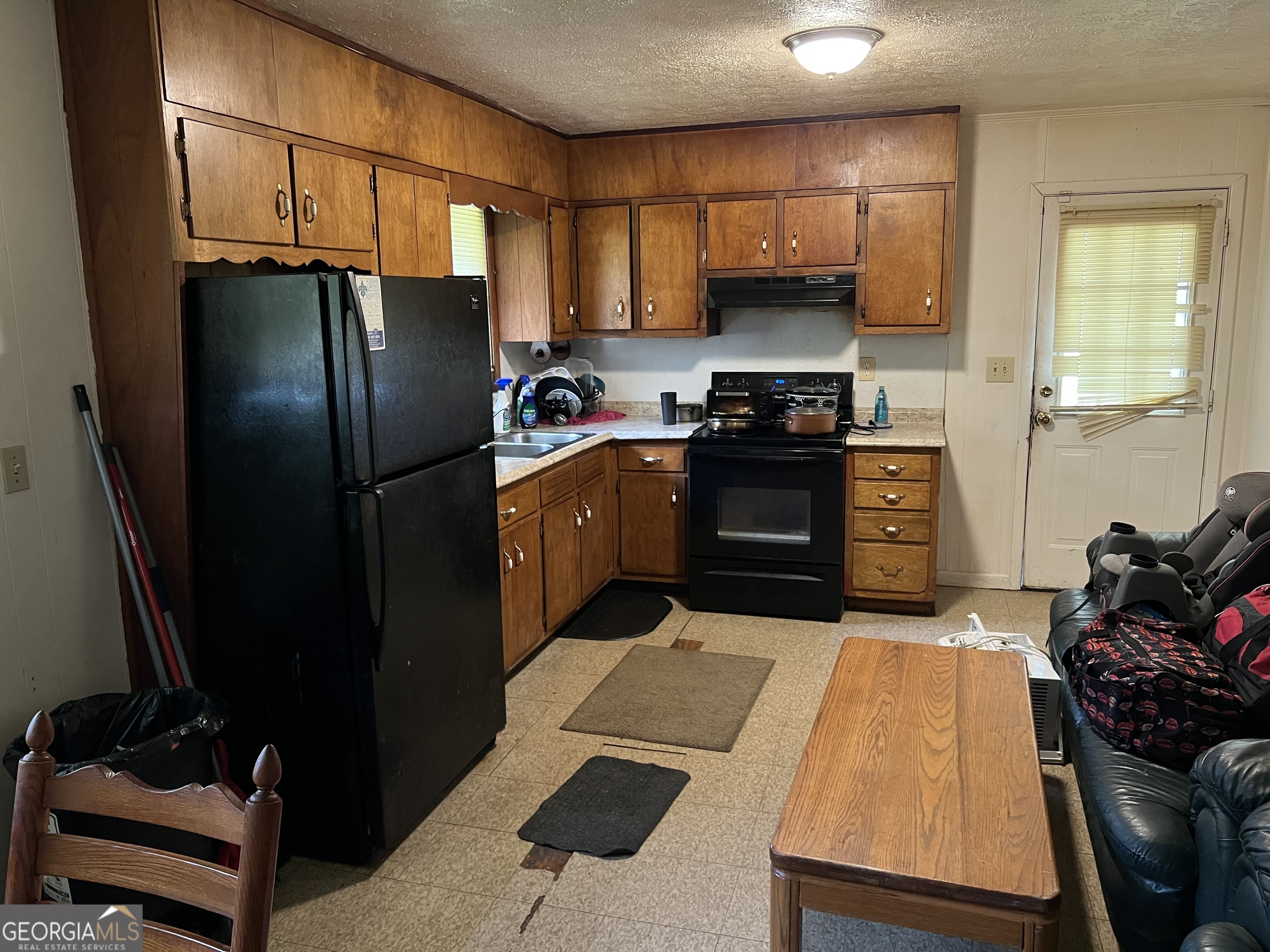 3929 Rockey Valley DR