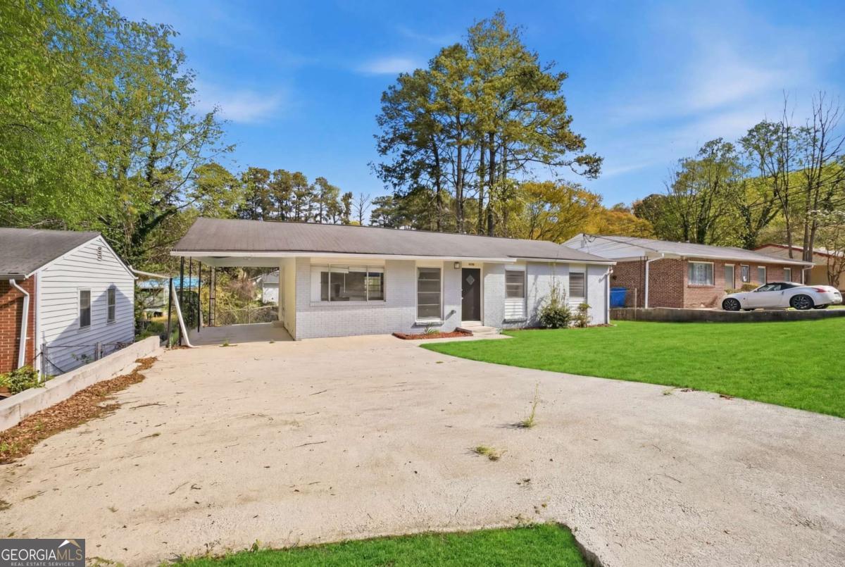 2649 Santa Barbara DR NW