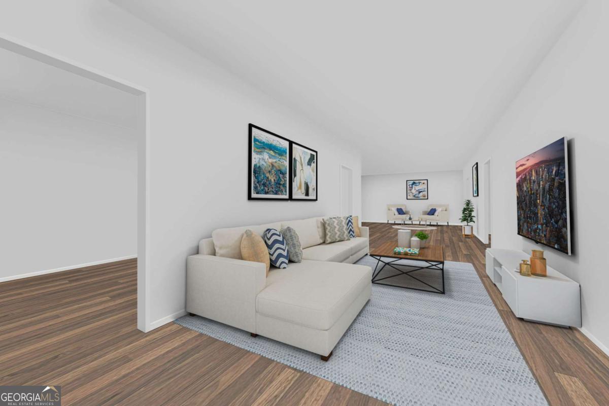 River Manor - Residential