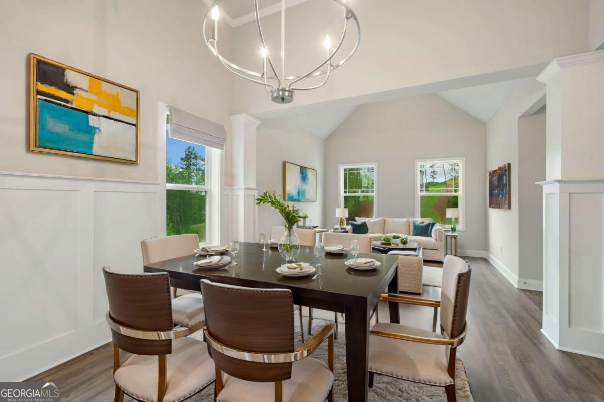 River Manor - Residential