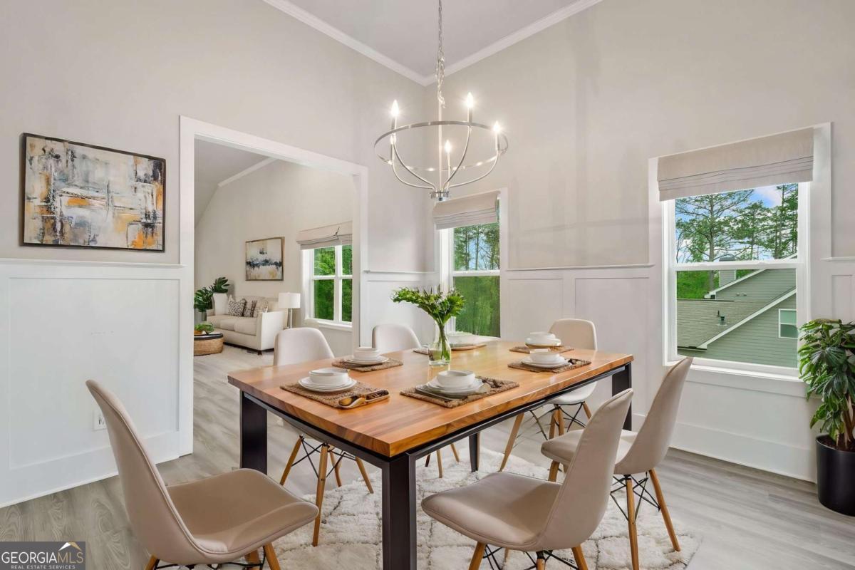 River Manor - Residential