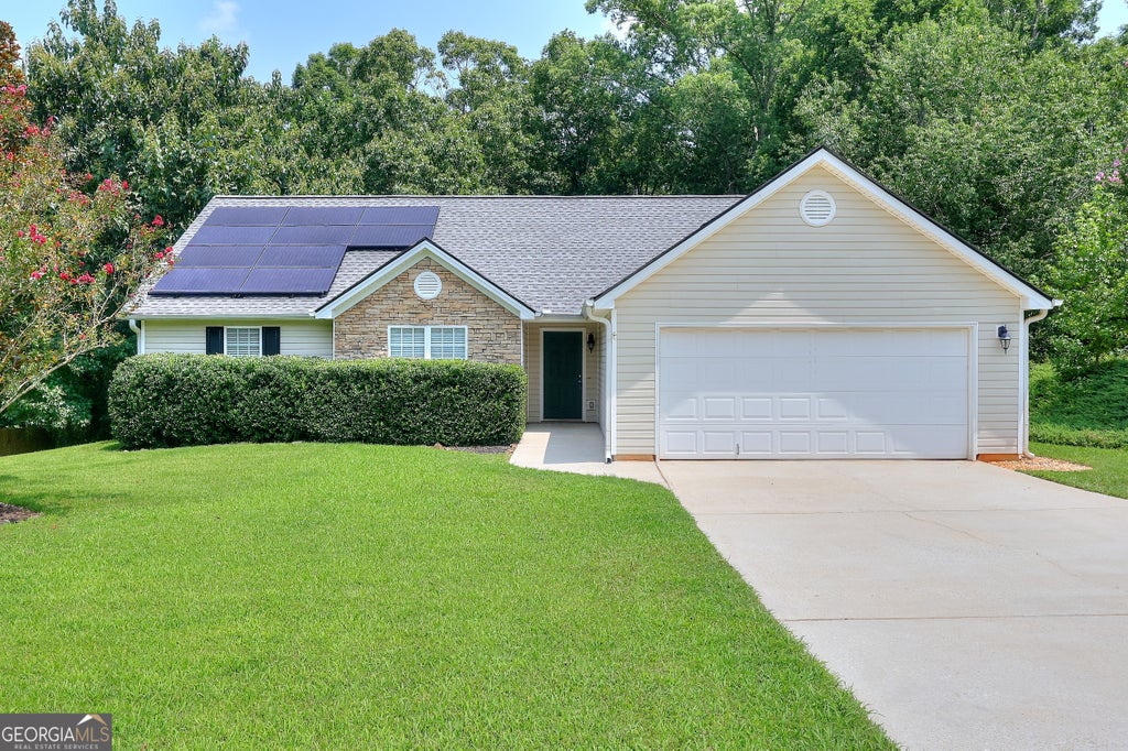 Photo of 1439 Princeton Drive, Statham, GA 30666 (MLS # 10815937)