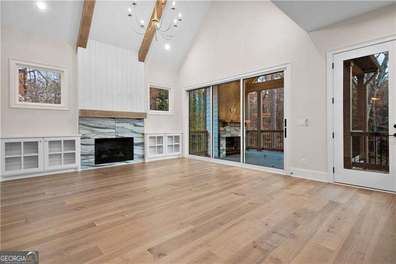 Tanner Lake Estates - Residential