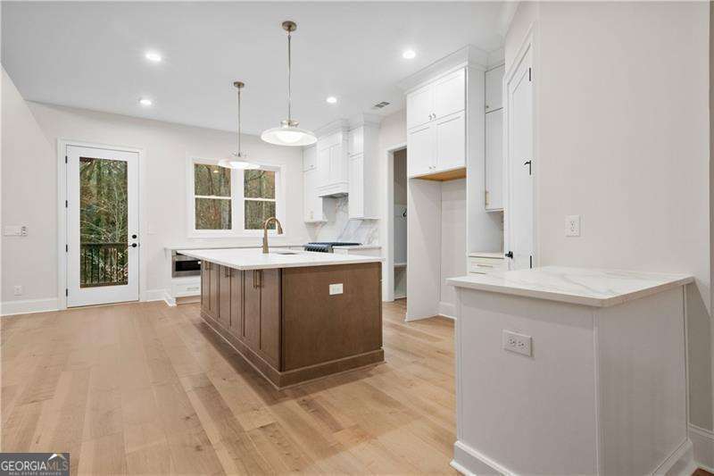 Tanner Lake Estates - Residential