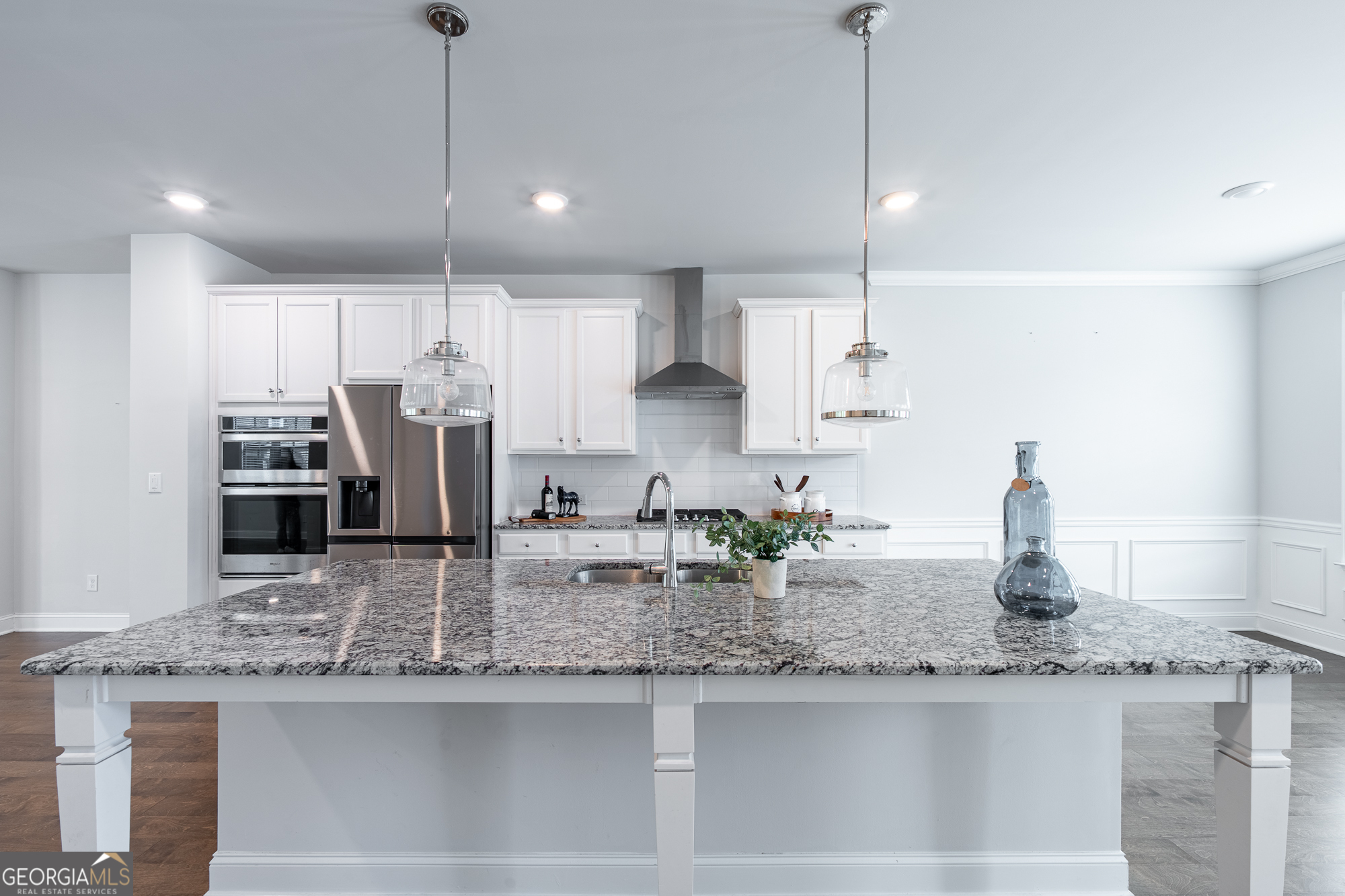 2701 Cedar Pine WAY