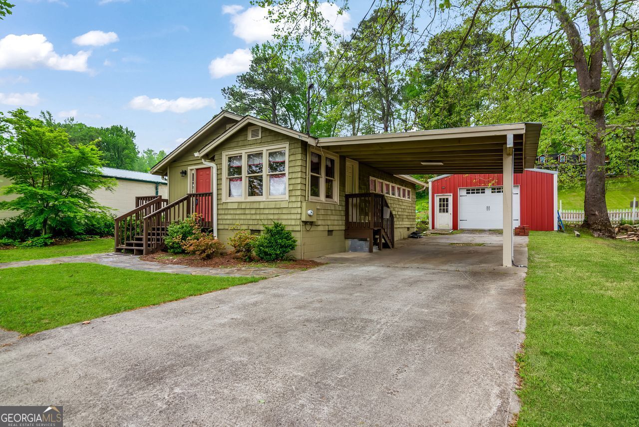 4679 HIGHWAY 136 W