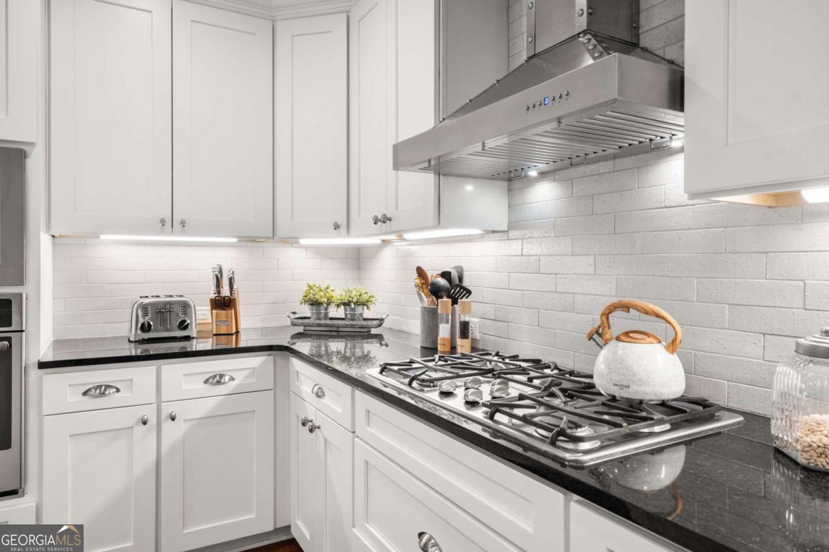 4740 Lowell CT