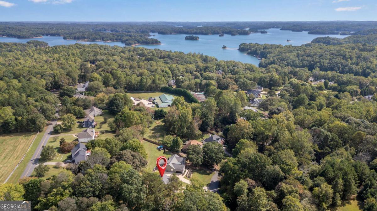 8435 Lanierland Farms DR