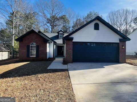 Photo of 11120 Tara Glynn Drive, Hampton, GA 30228 (MLS # 10676314)