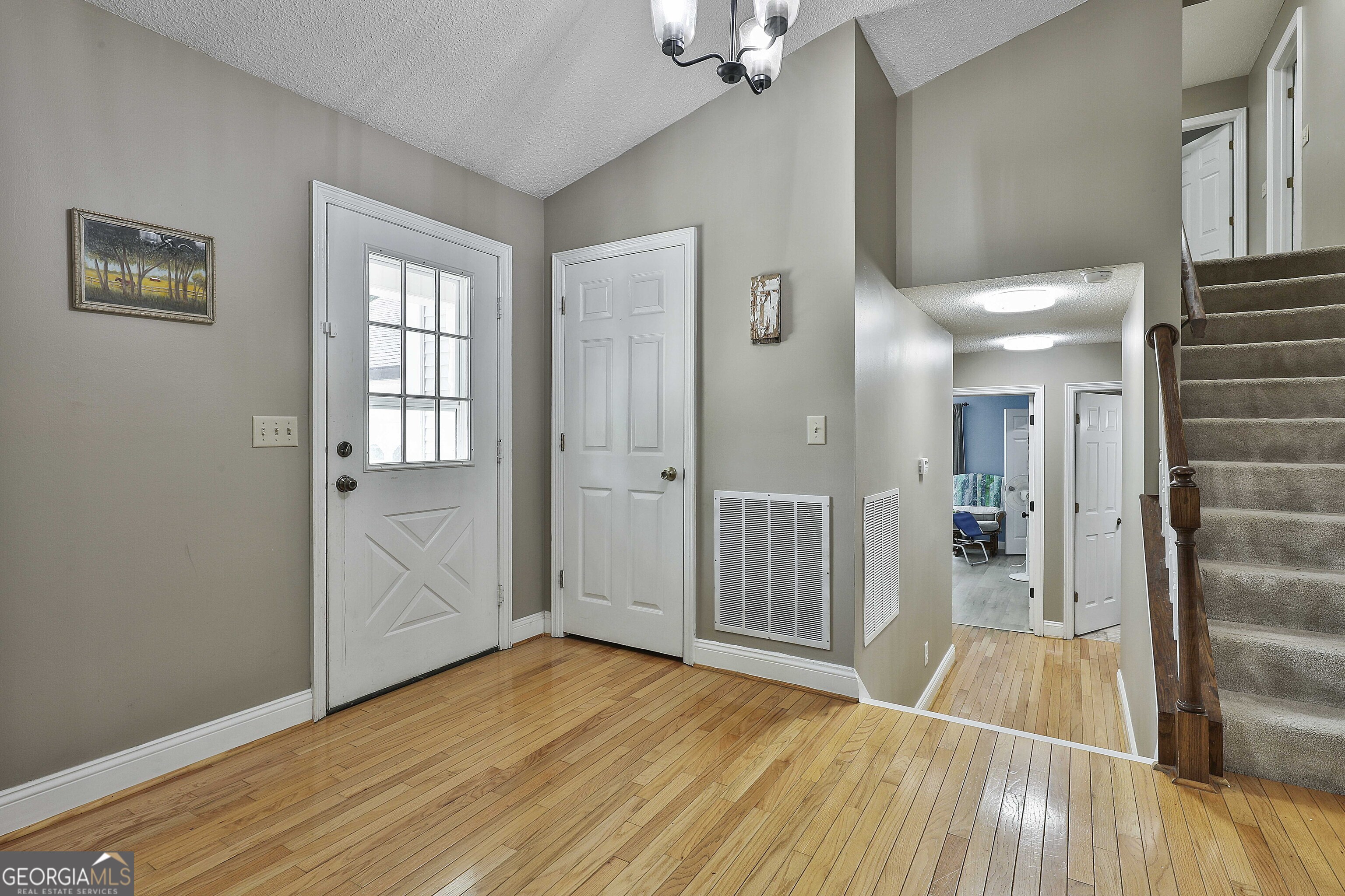 109 Cannon RD