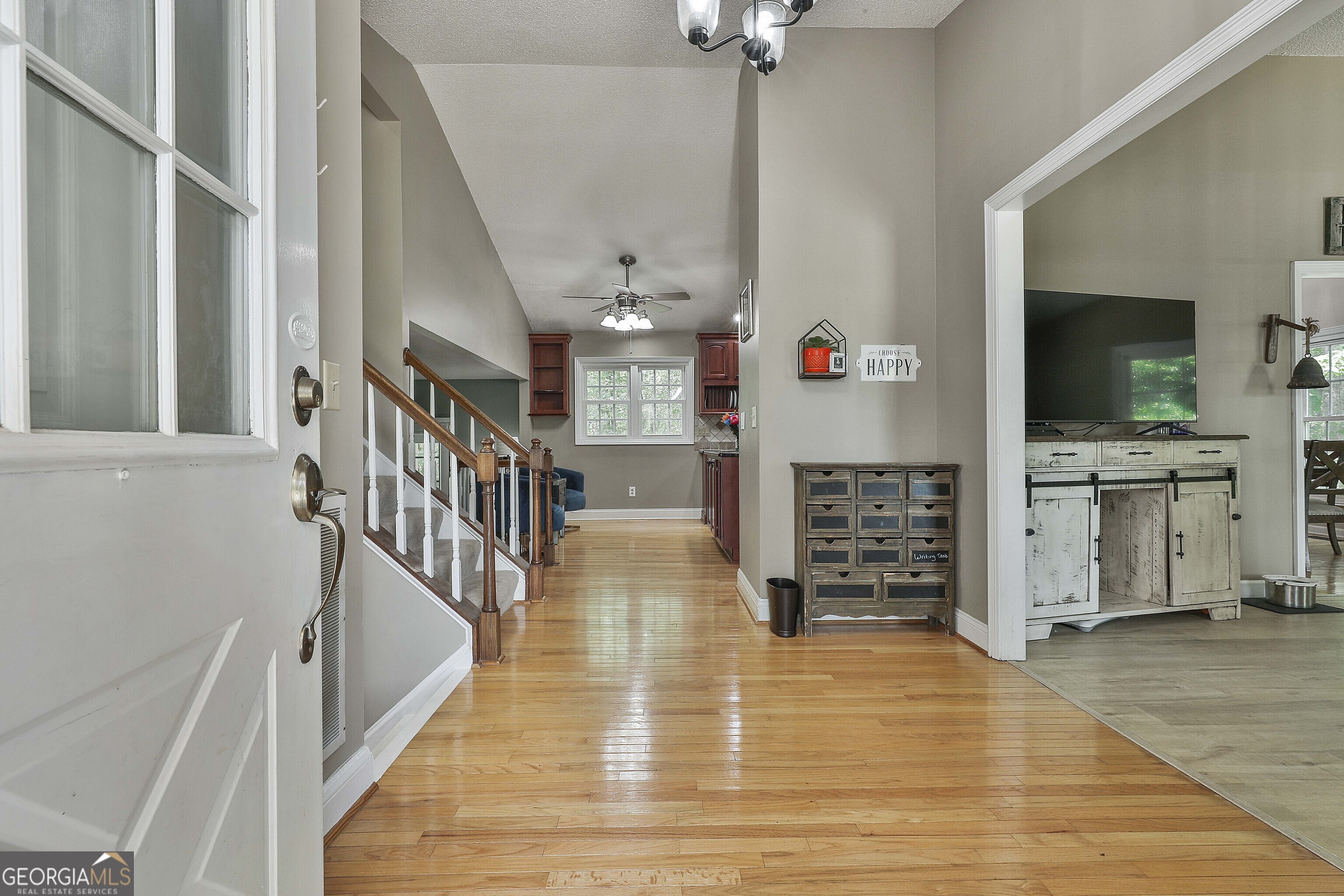 109 Cannon RD