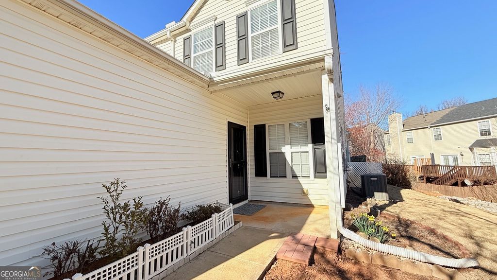 Photo of 4651 Crawford Oaks Drive, Oakwood, GA 30566 (MLS # 10697672)