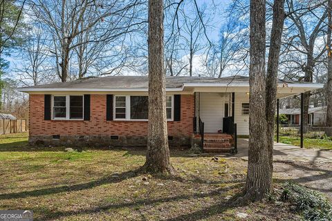 Photo of 24 Oxford Place NW, Rome, GA 30165 (MLS # 10698517)