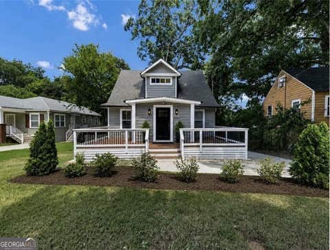 Photo of 1110 Oak Knoll Terrace SE, Atlanta, GA 30315 (MLS # 10831409)