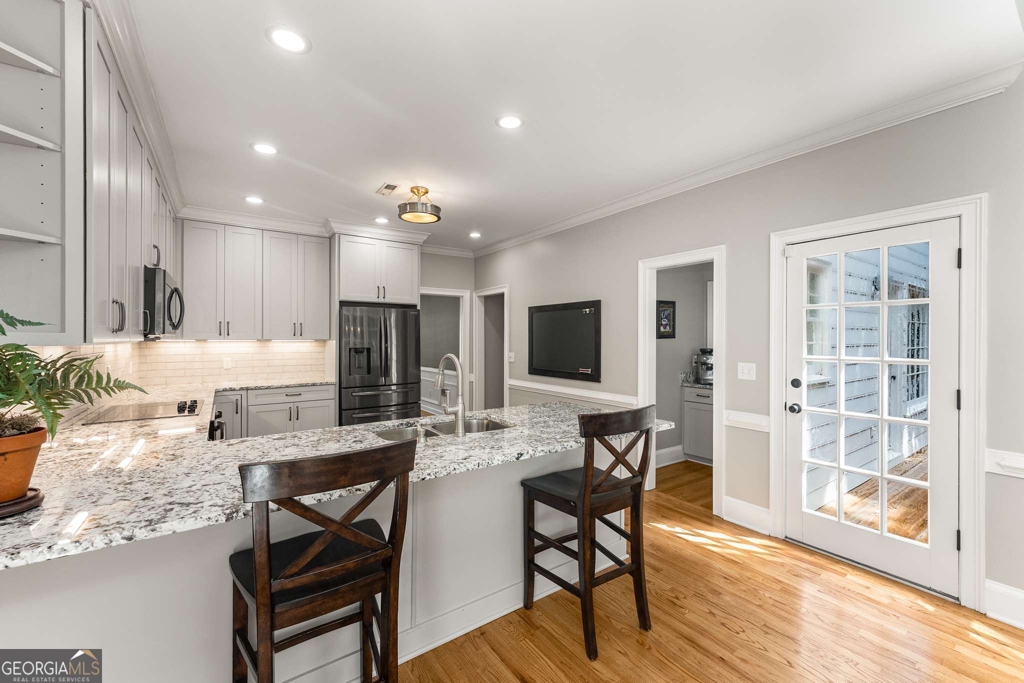 Chadds Lake - Residential