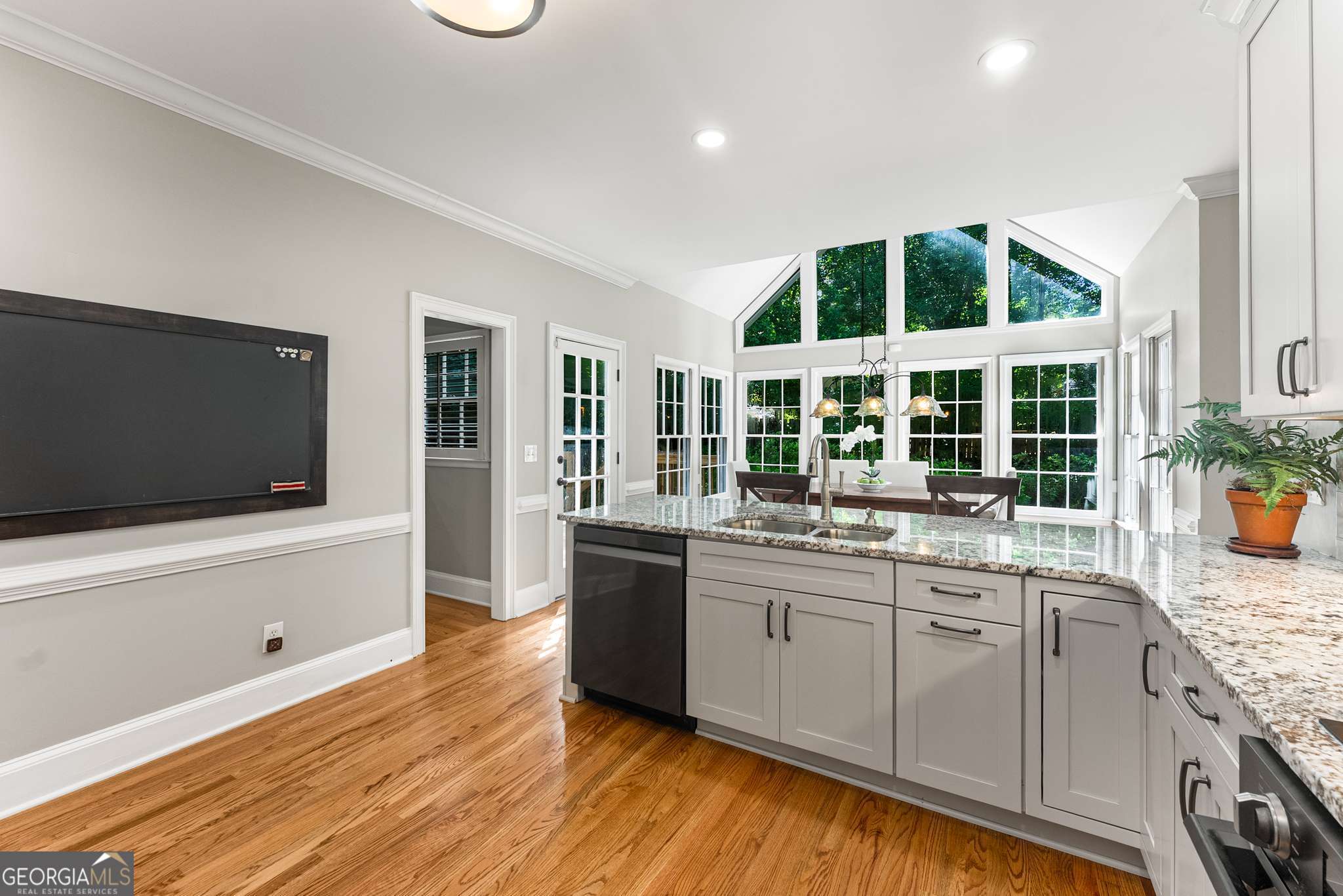 Chadds Lake - Residential