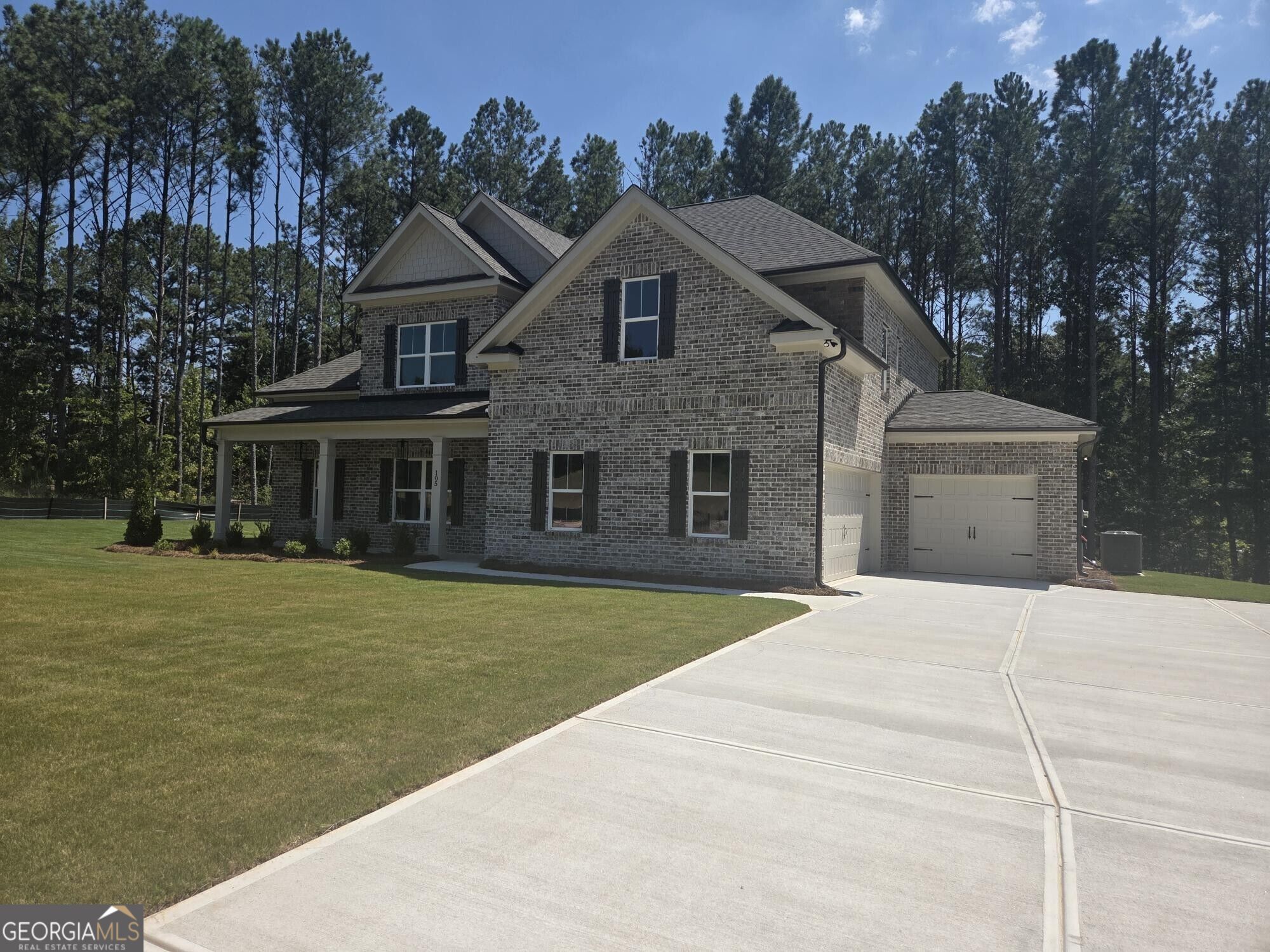 105 Southview DR