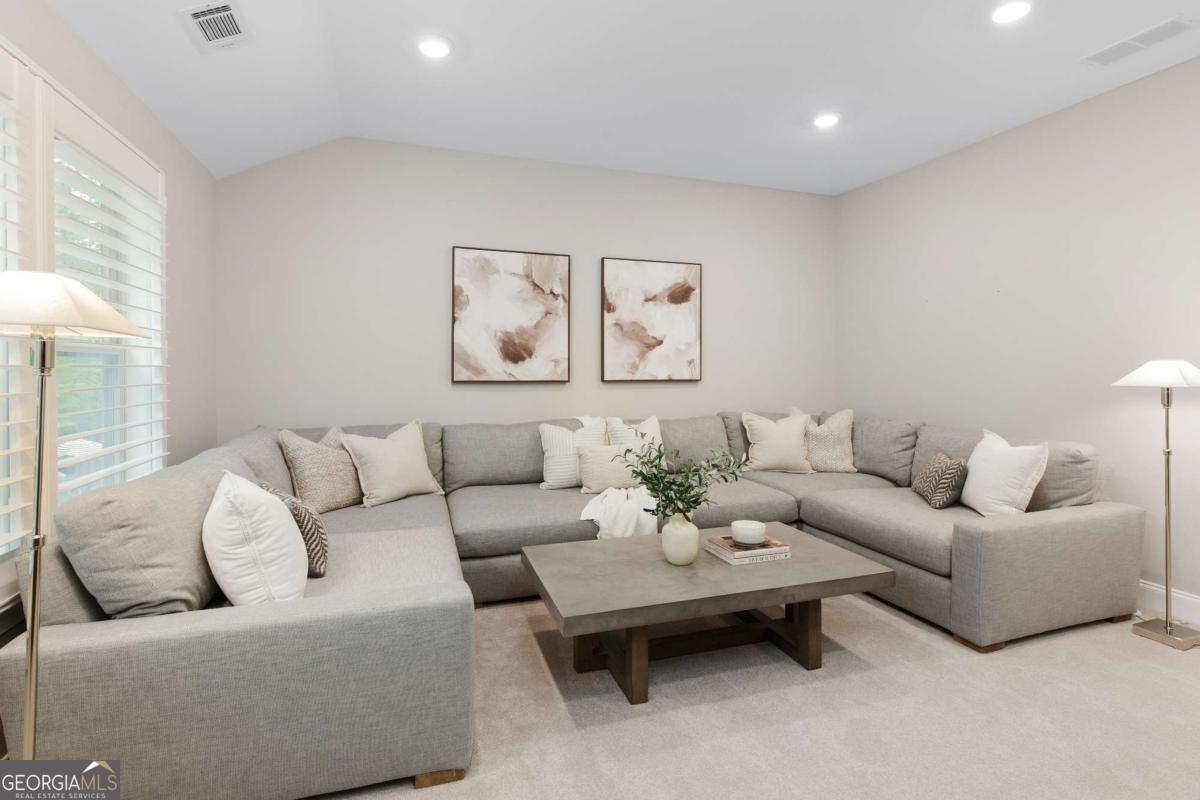 Nesbit Lakes - Residential