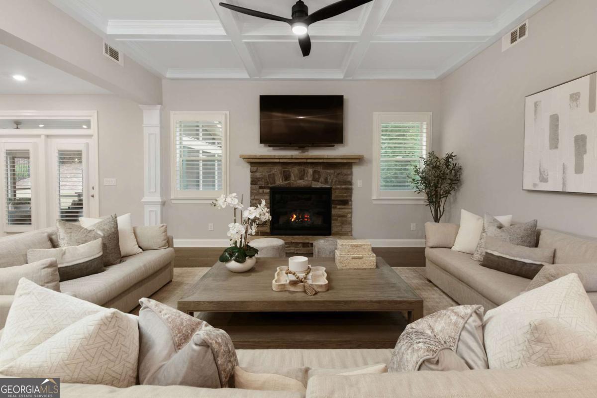 Nesbit Lakes - Residential