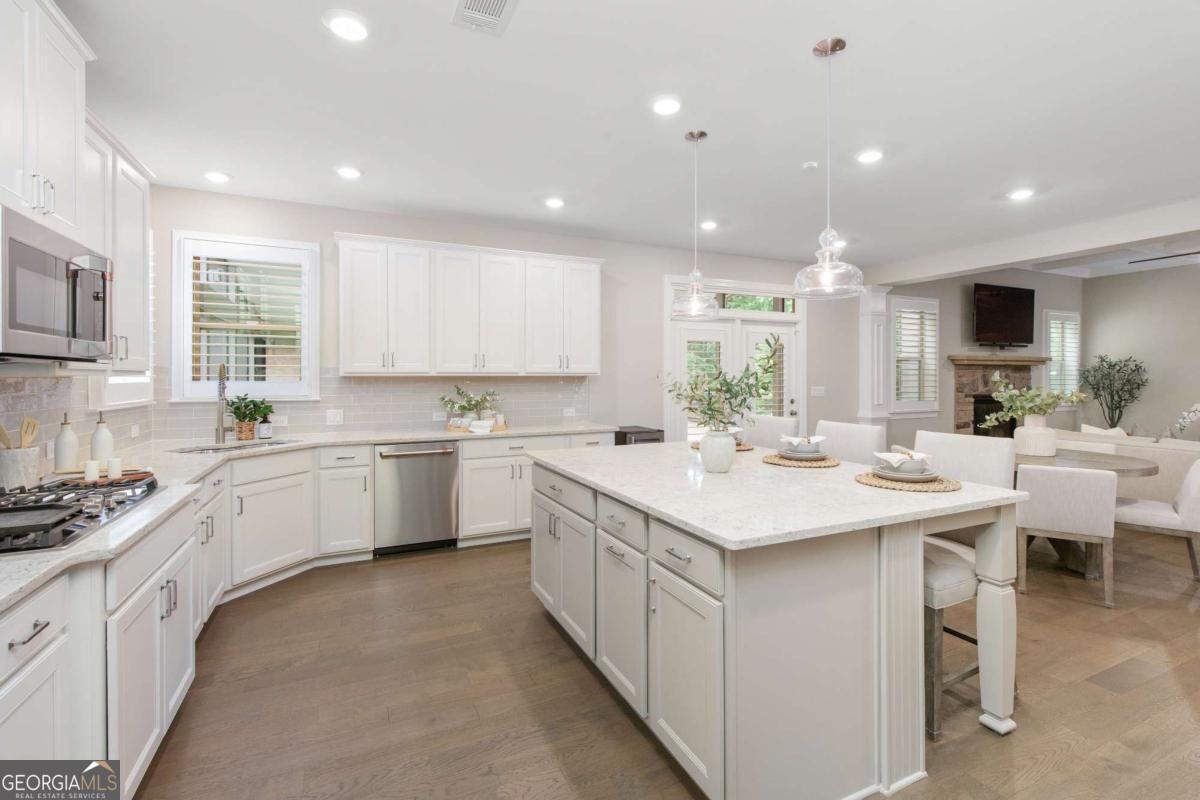 Nesbit Lakes - Residential