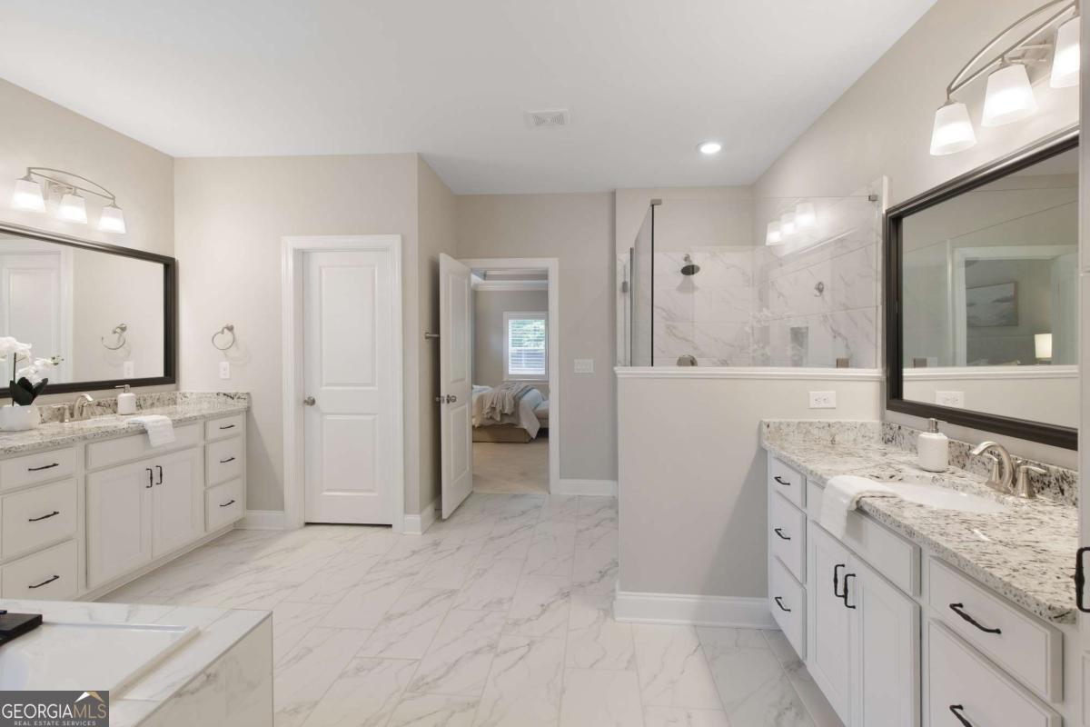 Nesbit Lakes - Residential