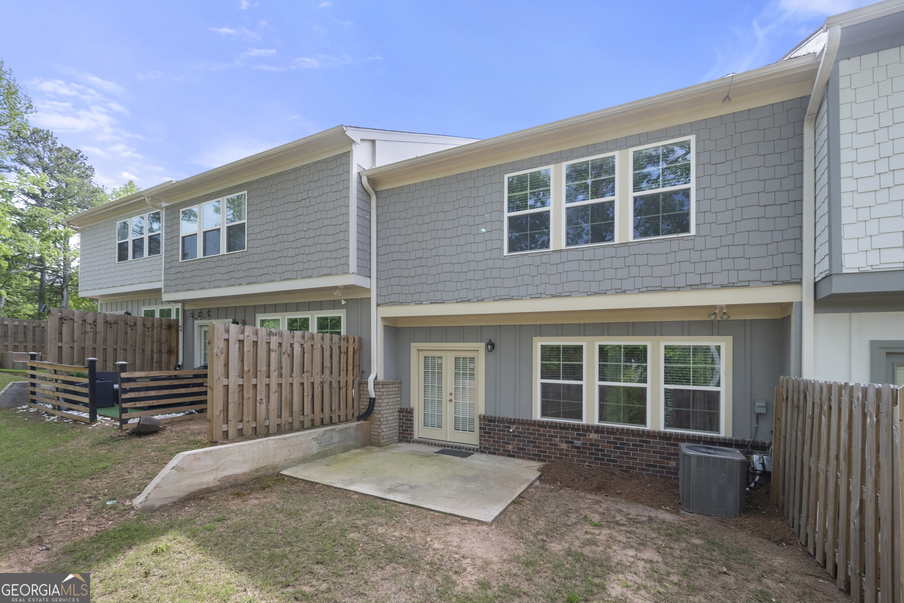 White Oaks - Residential