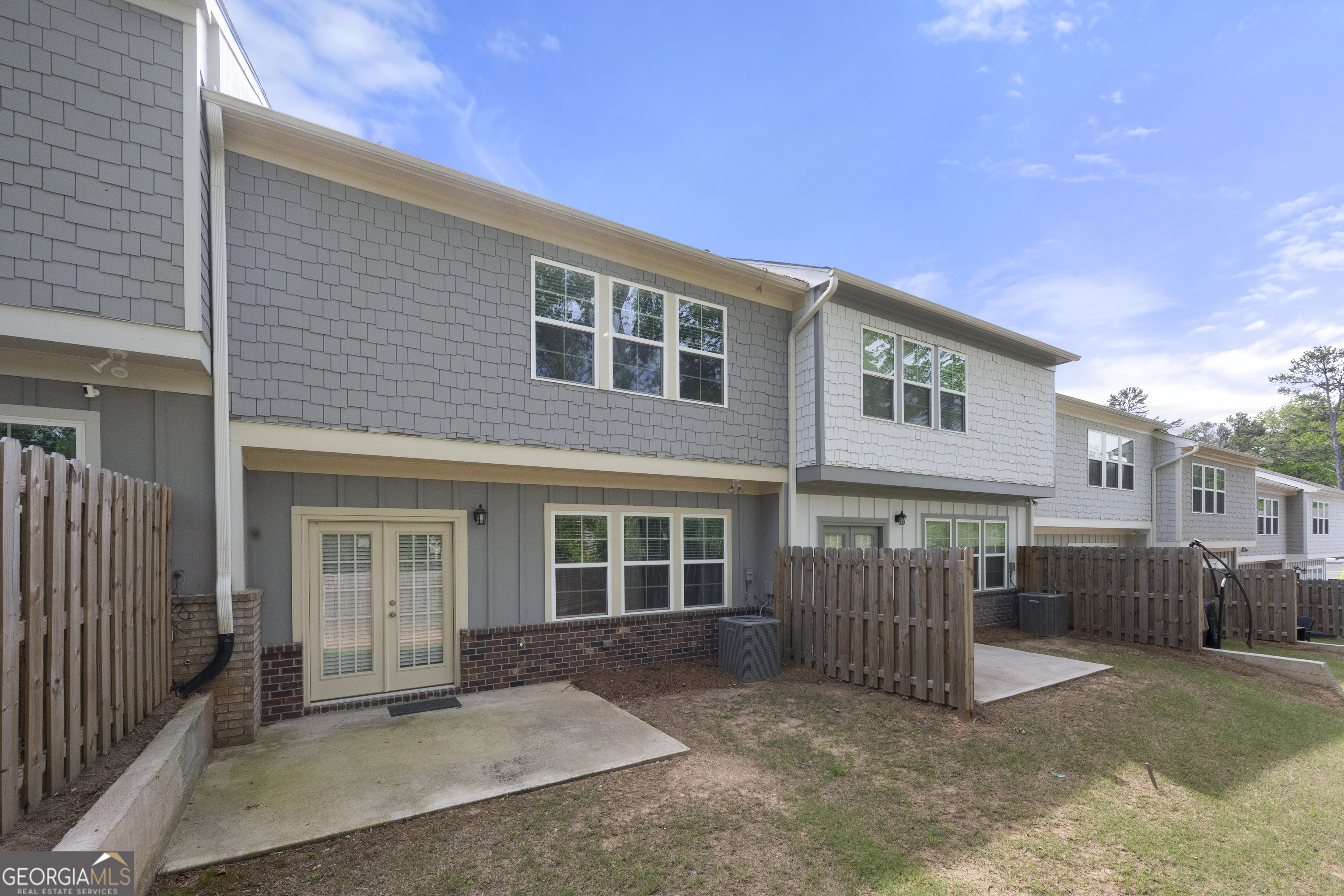 White Oaks - Residential
