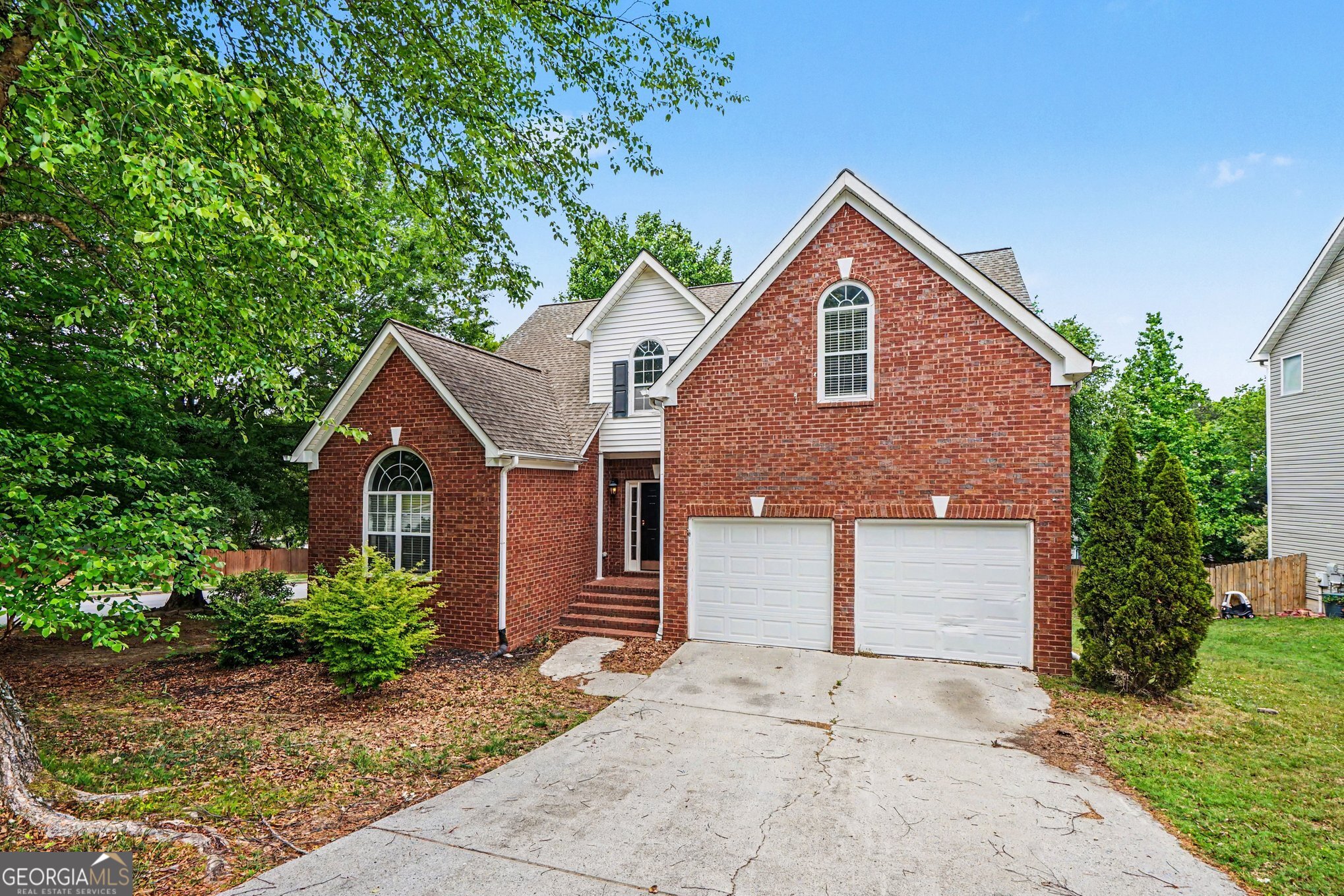 2642 Ambria DR