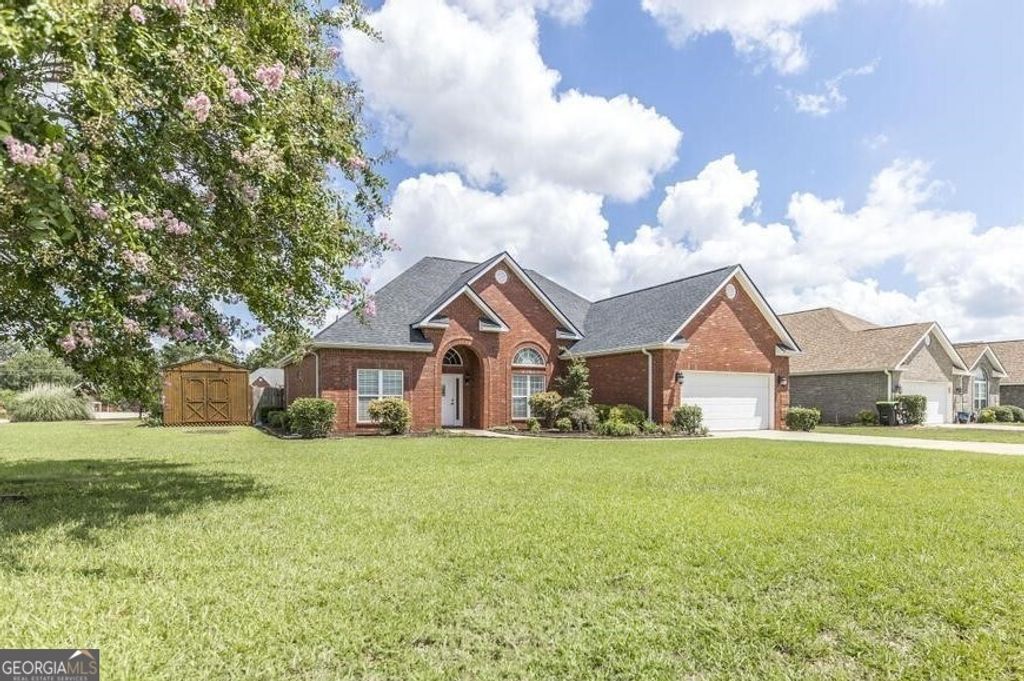 Photo of 234 Sedgebrooke Drive, Warner Robins, GA 31088 (MLS # 10673605)