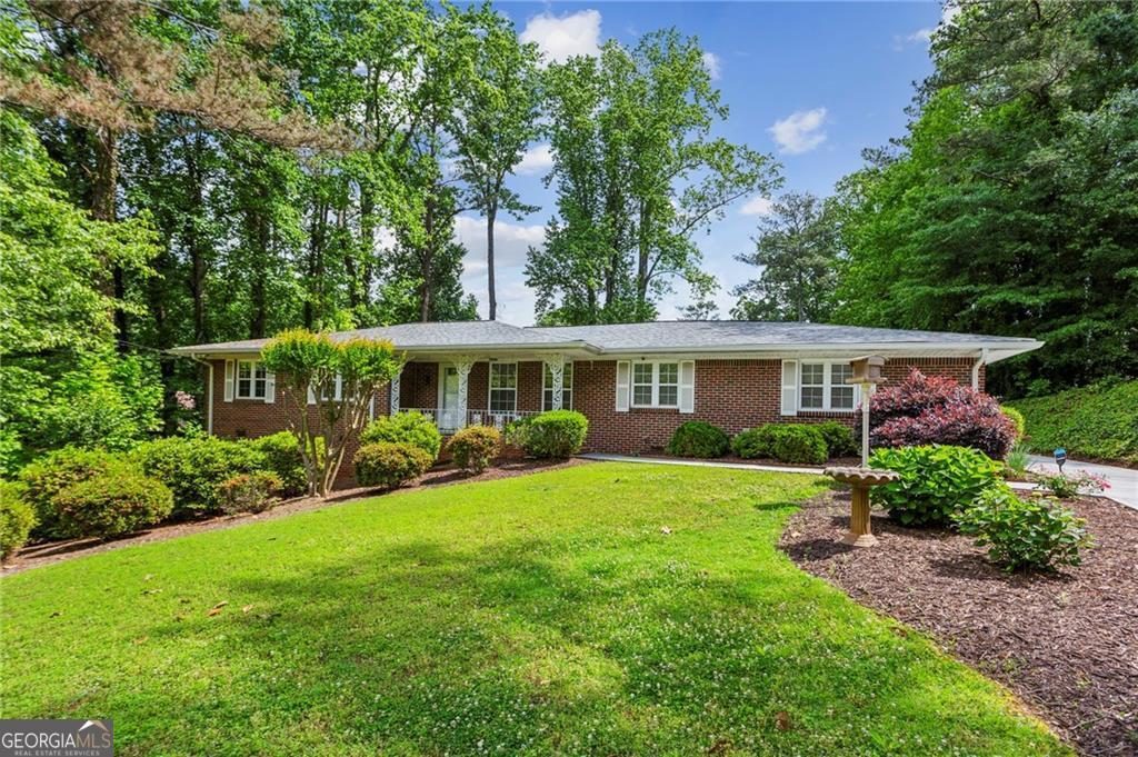 Mableton, Georgia 30126, United States, 3 Bedrooms Bedrooms, ,2 BathroomsBathrooms,Residential,Pending,123544