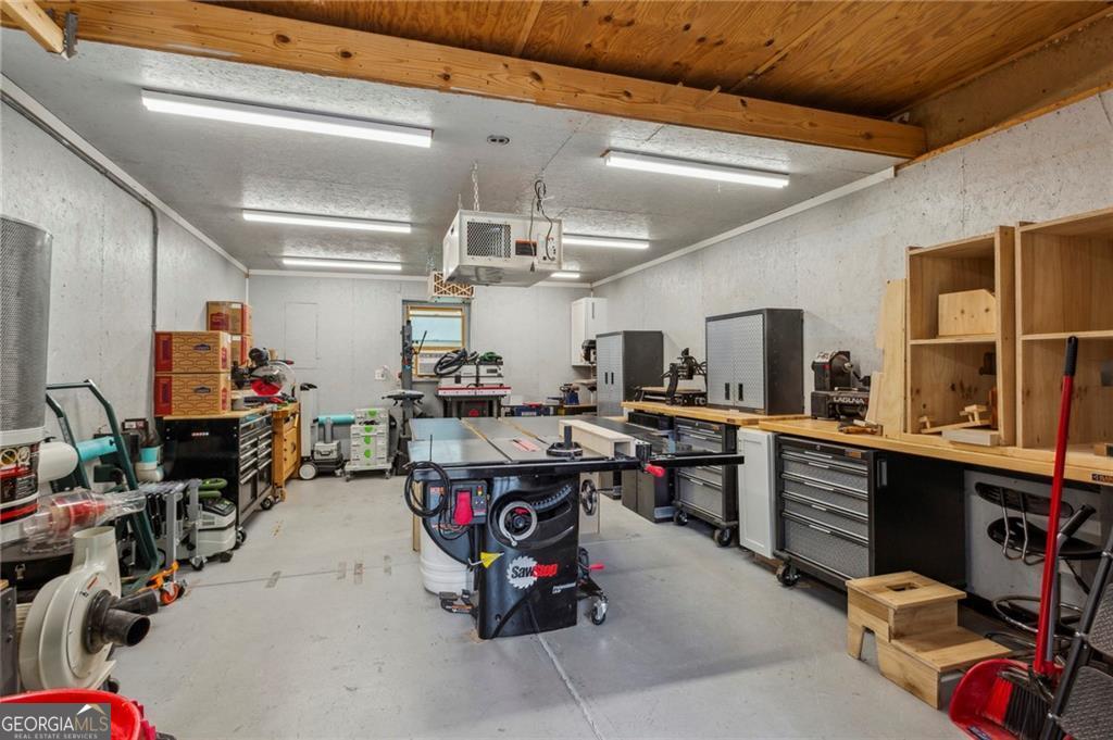 Mableton, Georgia 30126, United States, 3 Bedrooms Bedrooms, ,2 BathroomsBathrooms,Residential,Pending,123544