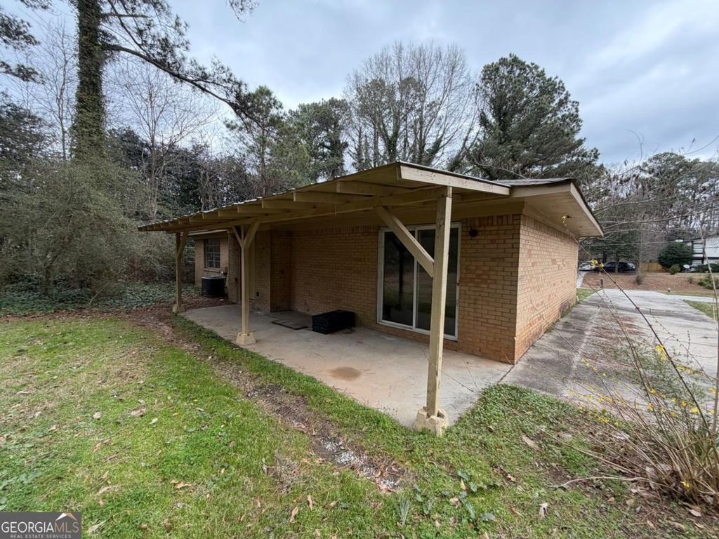 Photo of 1765 Highpoint Road, Snellville, GA 30078 (MLS # 10700572)