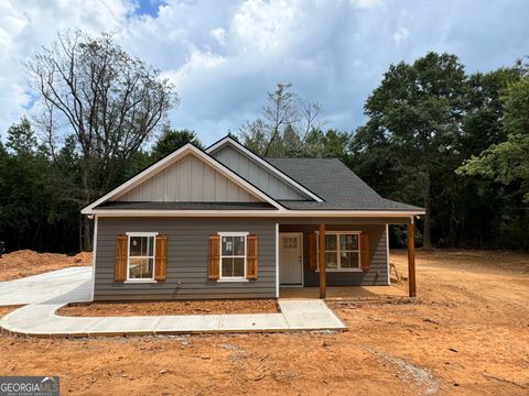 A home in Barnesville