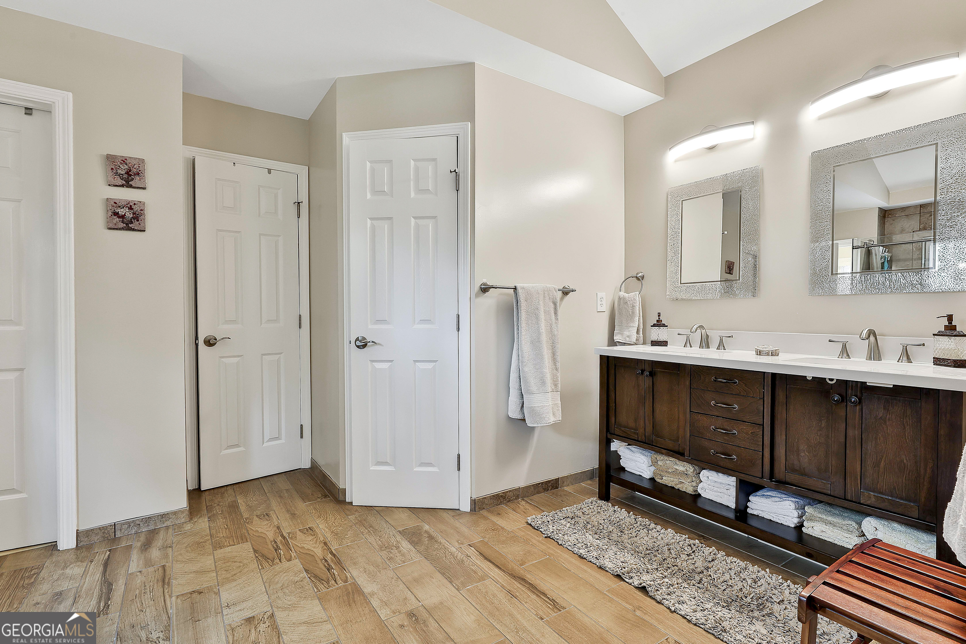 169 Pine Crescent