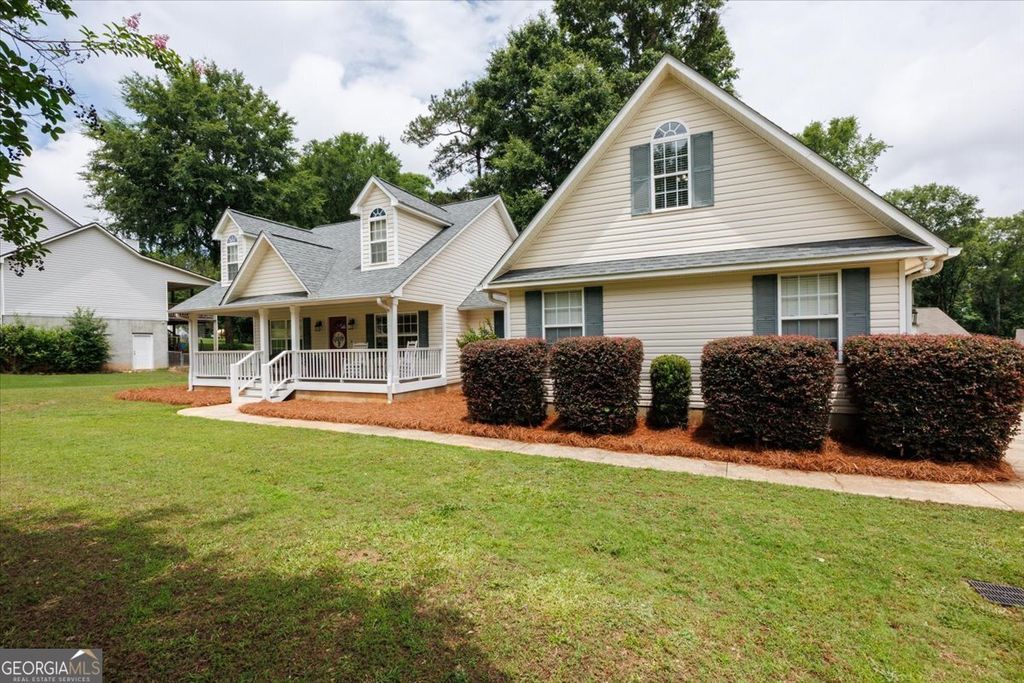 Photo of 557 Aarons Circle, Gray, GA 31032 (MLS # 10772833)