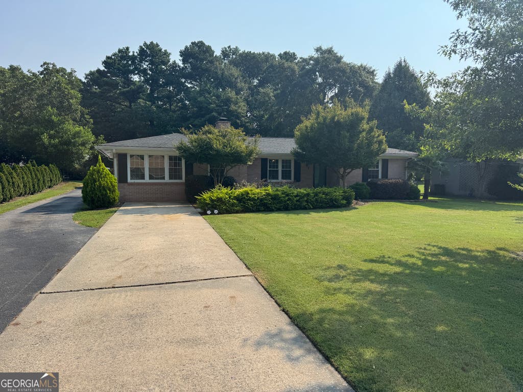 Photo of 119 Maddox Road, Griffin, GA 30224 (MLS # 10815657)