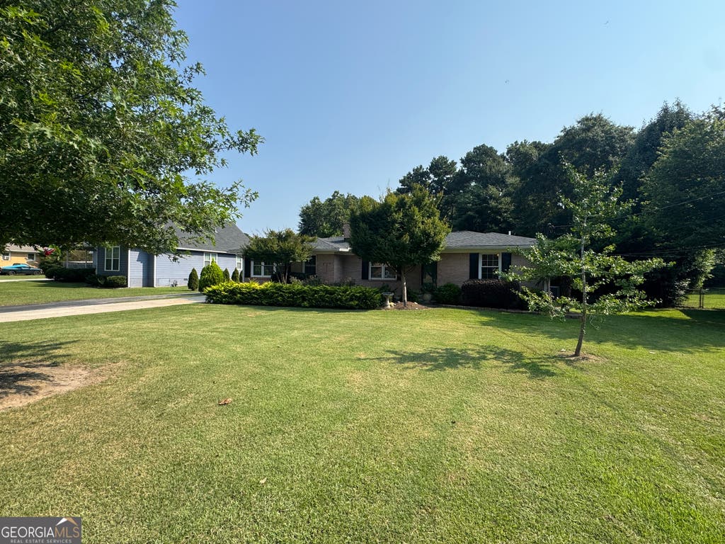 Photo of 119 Maddox Road, Griffin, GA 30224 (MLS # 10815657)