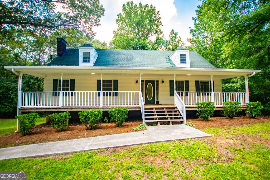 Photo of 8291 E Highway 5, Whitesburg, GA 30185 (MLS # 10768828)