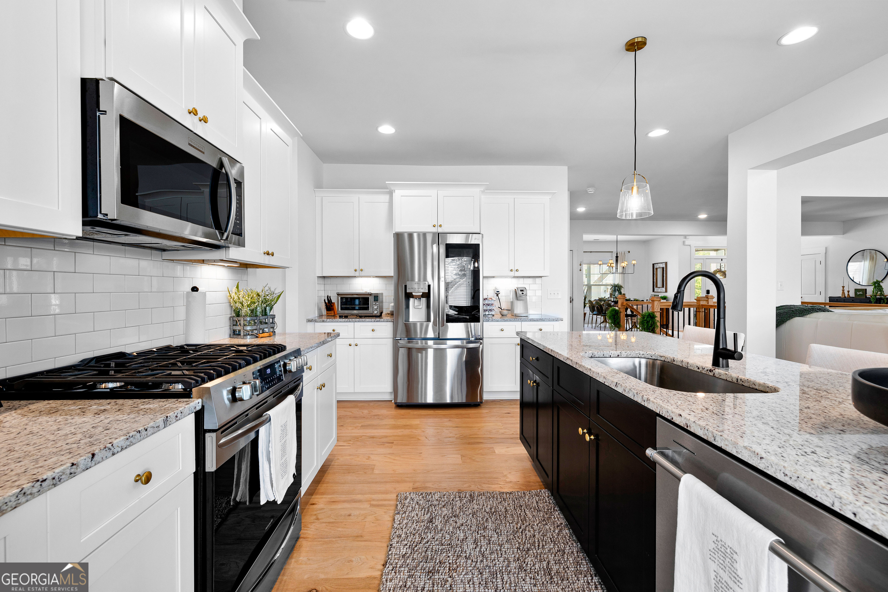 Sharpsburg, Georgia 30277, United States, 4 Bedrooms Bedrooms, ,4 BathroomsBathrooms,Residential,Active,222055