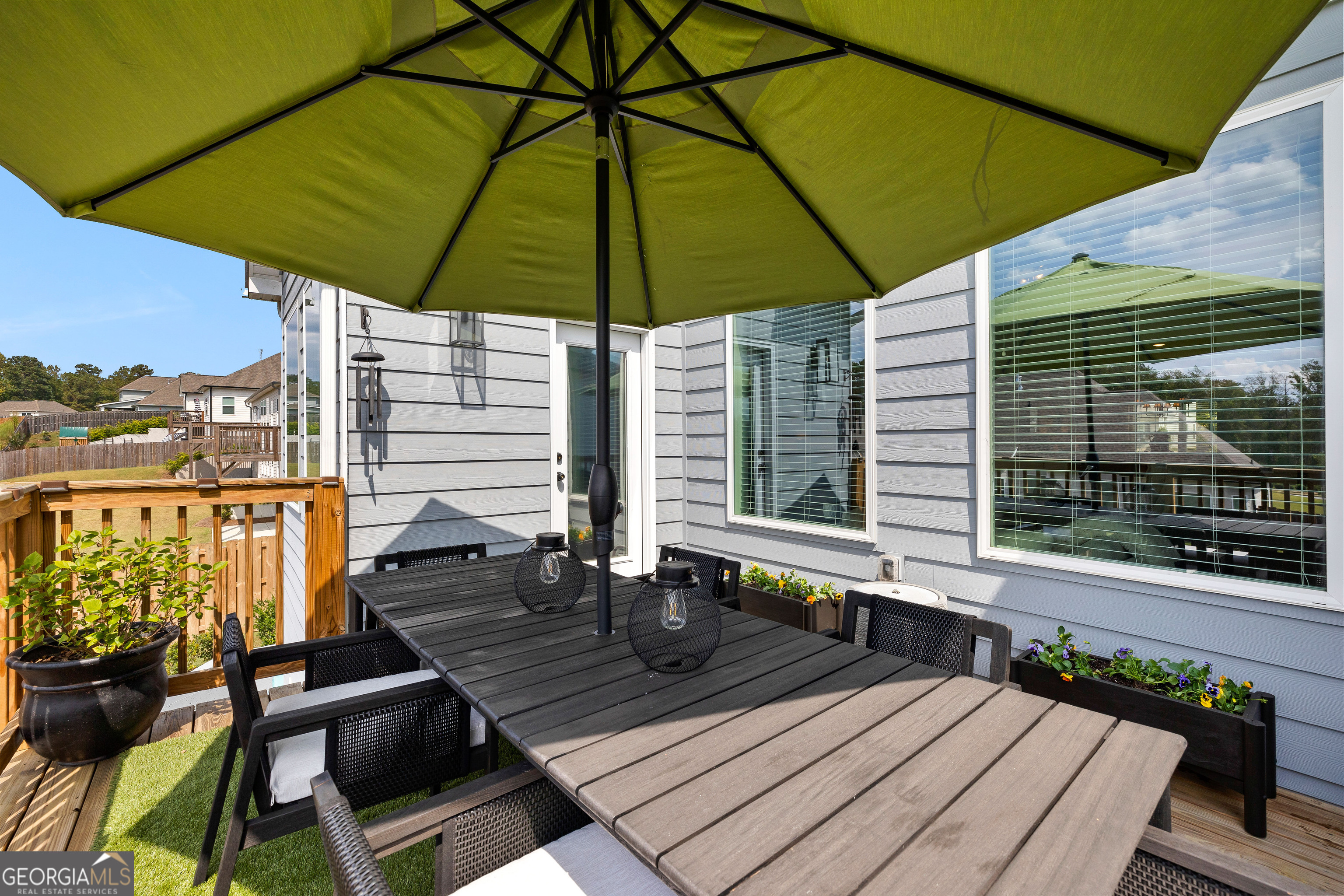 Sharpsburg, Georgia 30277, United States, 4 Bedrooms Bedrooms, ,4 BathroomsBathrooms,Residential,Active,222055