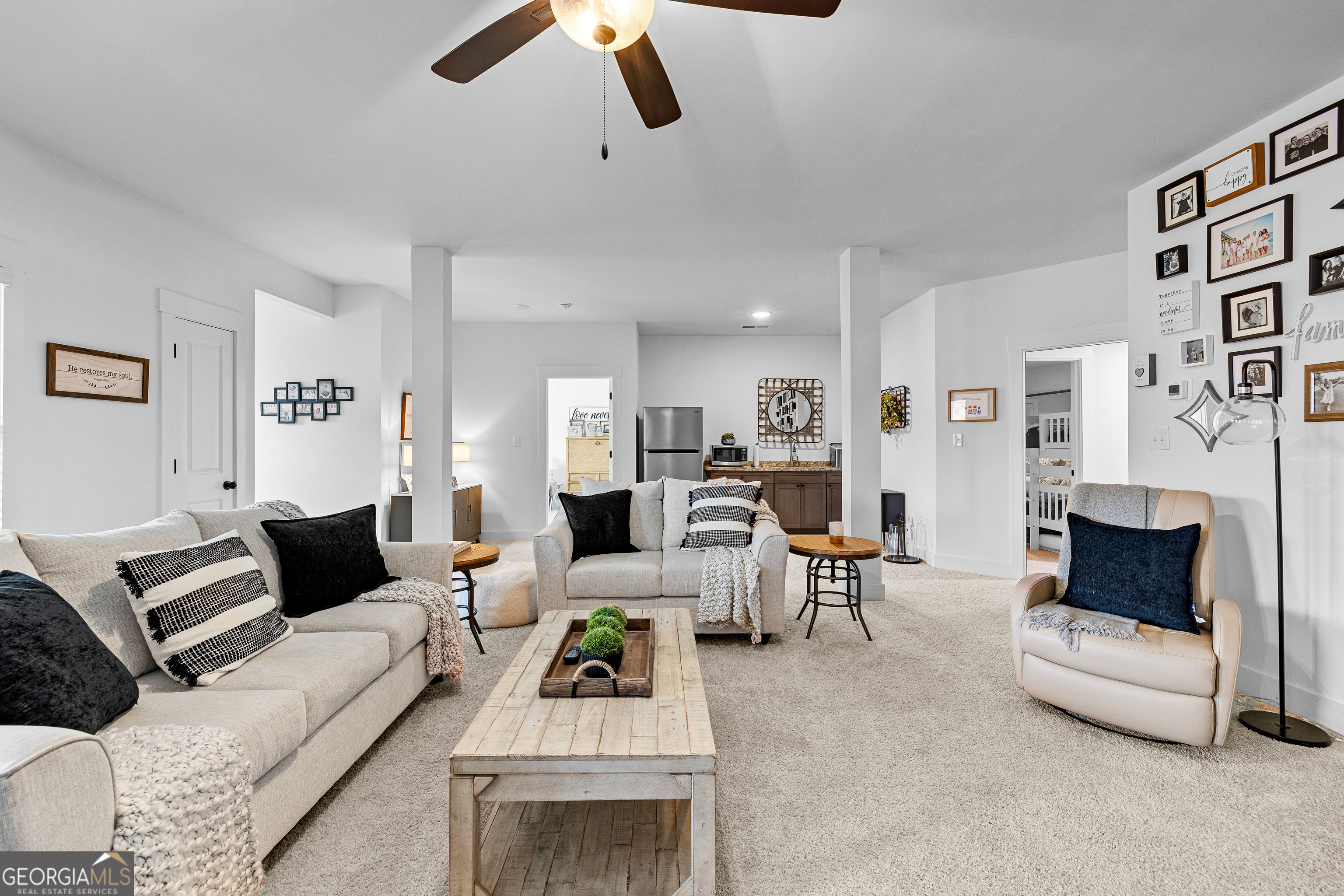 Sharpsburg, Georgia 30277, United States, 4 Bedrooms Bedrooms, ,4 BathroomsBathrooms,Residential,Active,222055