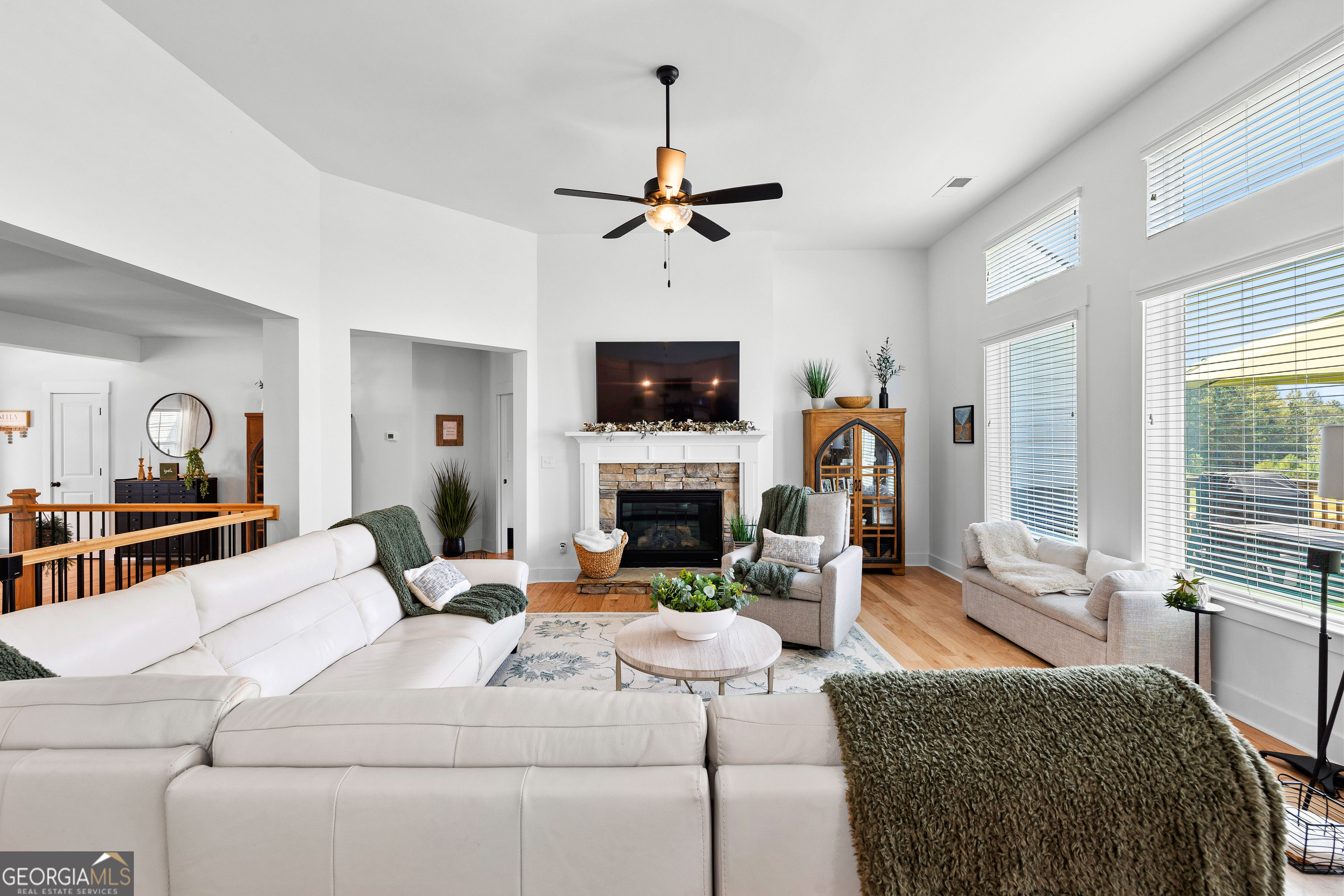 Sharpsburg, Georgia 30277, United States, 4 Bedrooms Bedrooms, ,4 BathroomsBathrooms,Residential,Active,222055