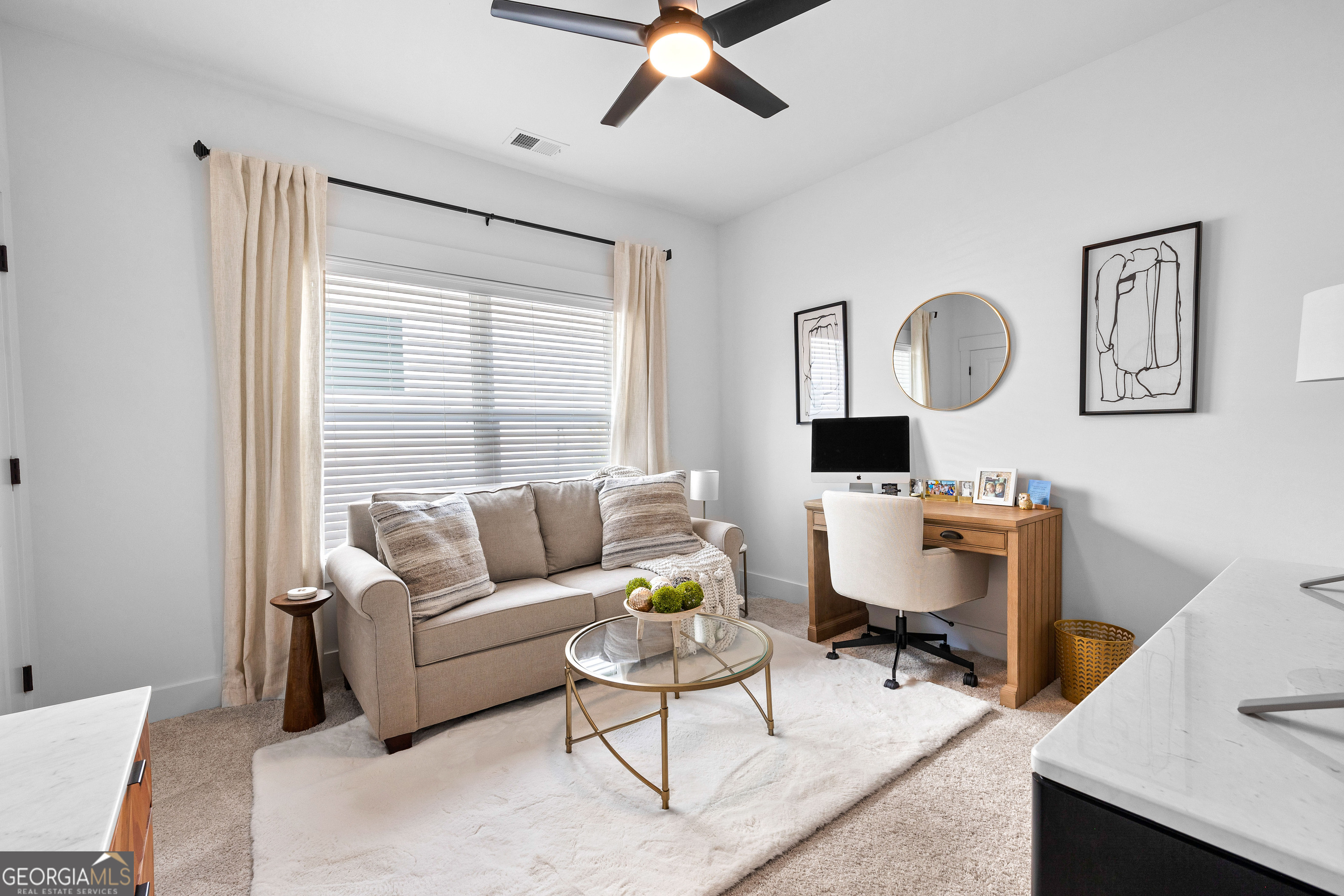 Sharpsburg, Georgia 30277, United States, 4 Bedrooms Bedrooms, ,4 BathroomsBathrooms,Residential,Active,222055