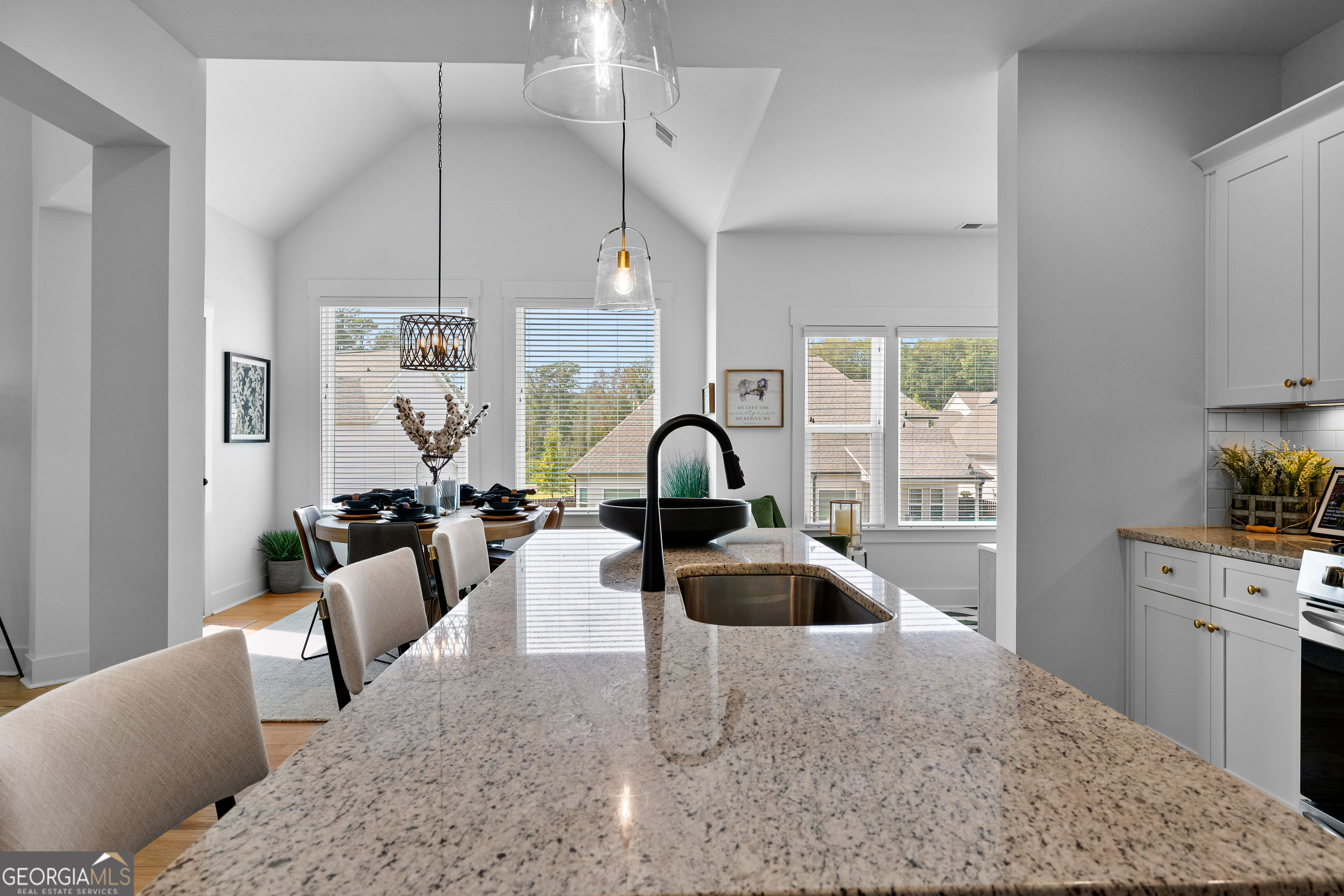 Sharpsburg, Georgia 30277, United States, 4 Bedrooms Bedrooms, ,4 BathroomsBathrooms,Residential,Active,222055