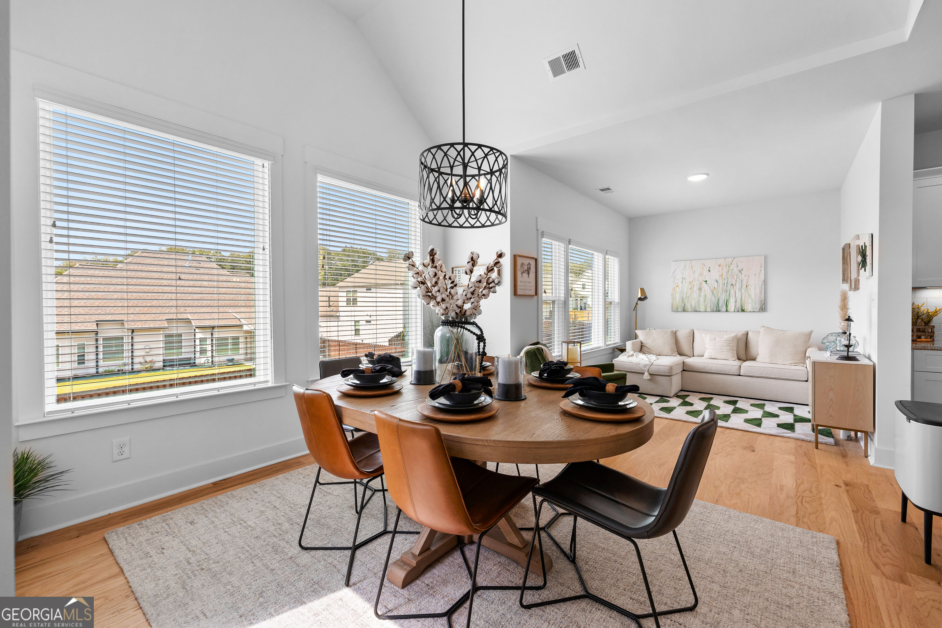 Sharpsburg, Georgia 30277, United States, 4 Bedrooms Bedrooms, ,4 BathroomsBathrooms,Residential,Active,222055