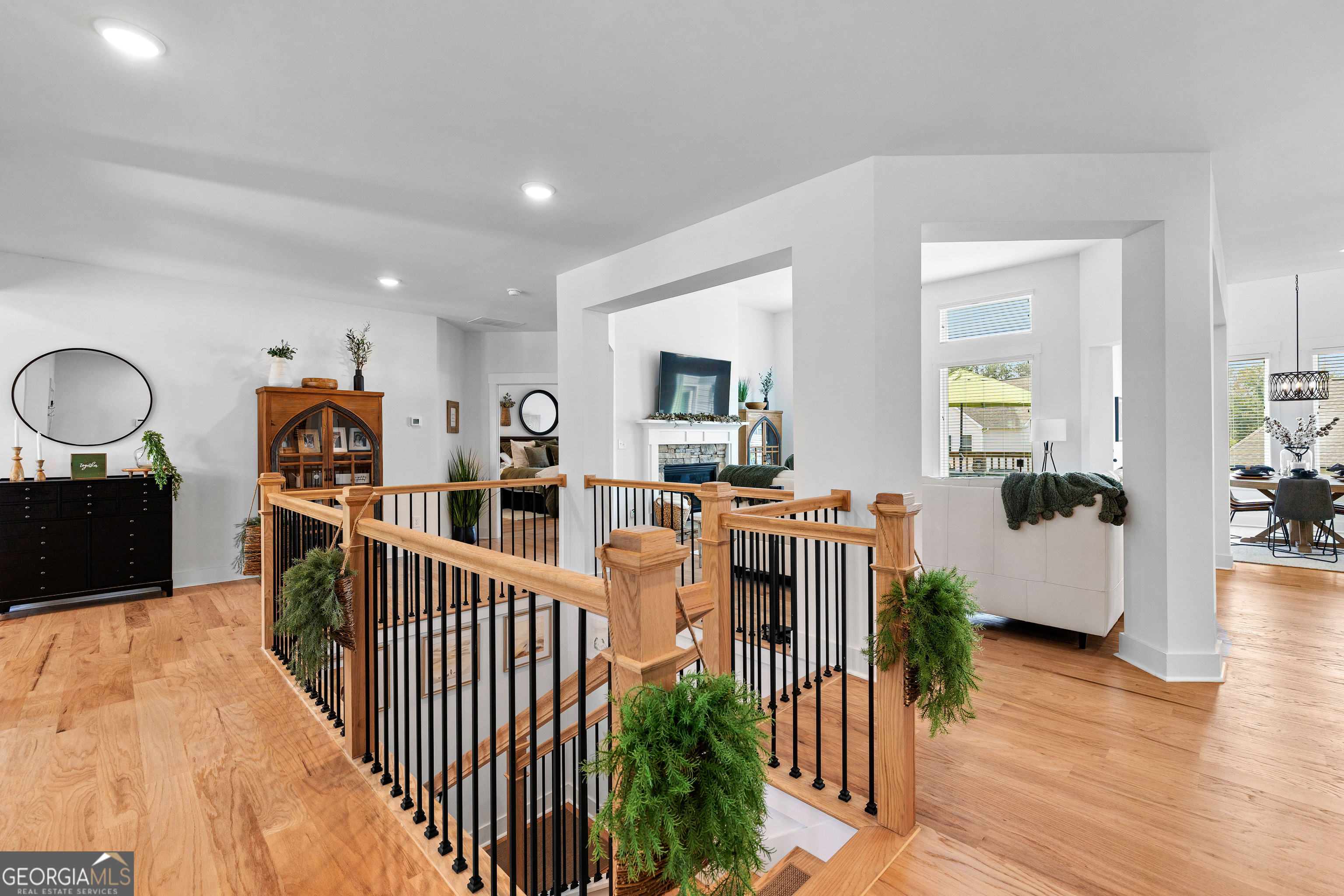 Sharpsburg, Georgia 30277, United States, 4 Bedrooms Bedrooms, ,4 BathroomsBathrooms,Residential,Active,222055