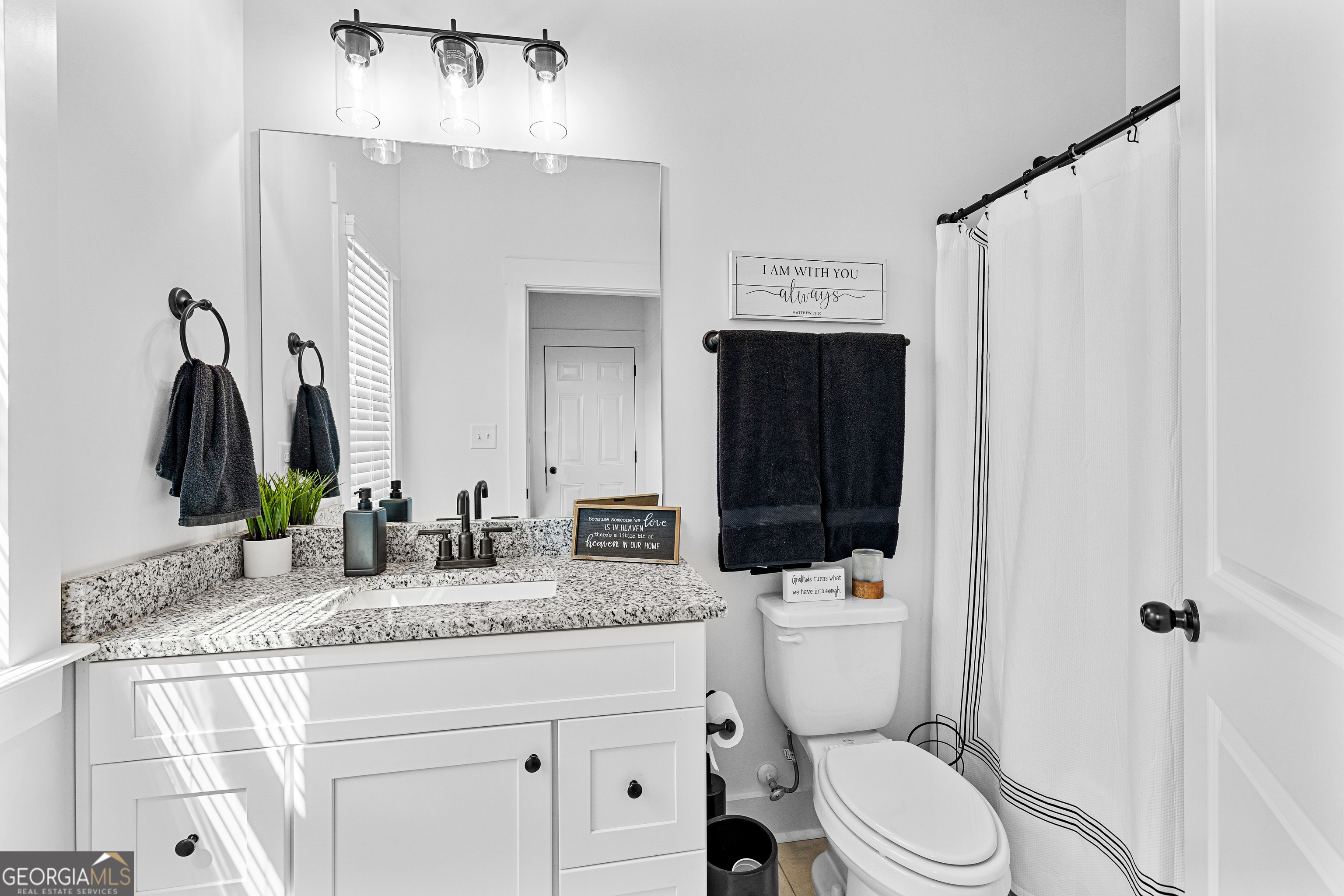 Sharpsburg, Georgia 30277, United States, 4 Bedrooms Bedrooms, ,4 BathroomsBathrooms,Residential,Active,222055