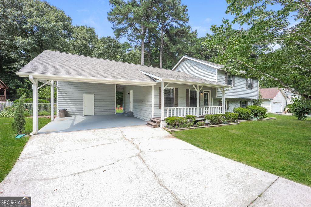 Photo of 5946 Twilight Trail, Morrow, GA 30260 (MLS # 10662165)